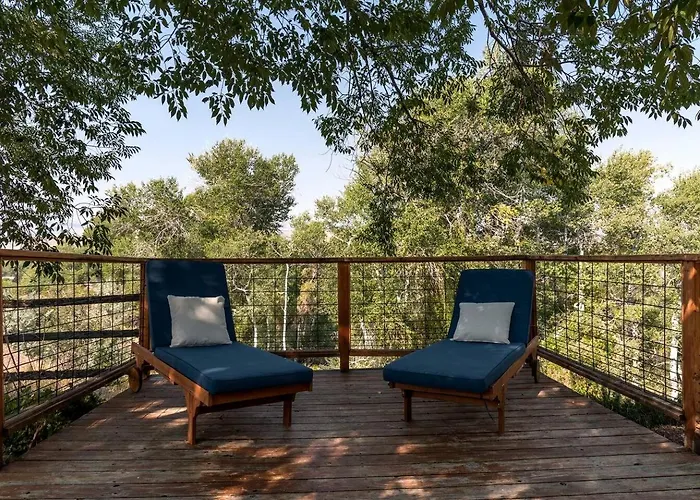 Holiday home Remodeled Mountain Retreat With Hot Tub And Scenic Views Near Trails In Lander, Wyoming